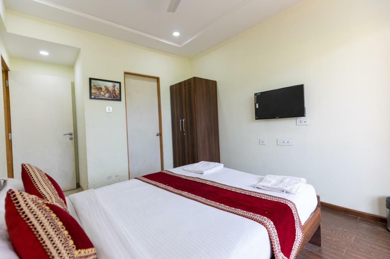 Vivaant Retreat And Conventions Hotel Igatpuri Exterior foto